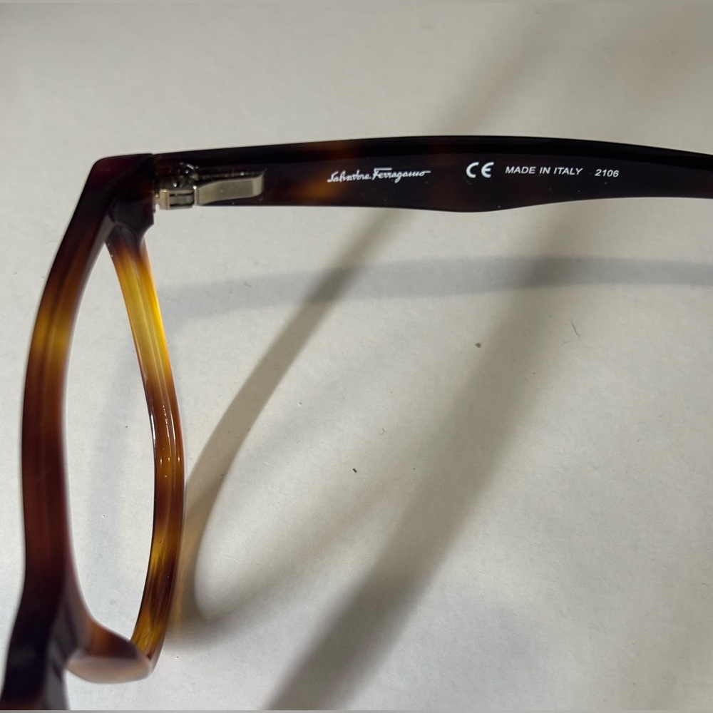 Salvatore Ferragamo SF 2903 240 Women’s Cat Eyeglasses Frame in Brown Tortoise. - Picture 6 of 9